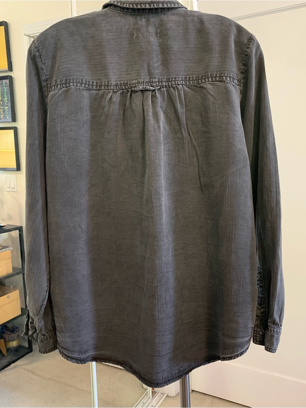 Pilcro by Anthropologie Black Washed Button-Up Shirt in Medium - Picture 11 of 12